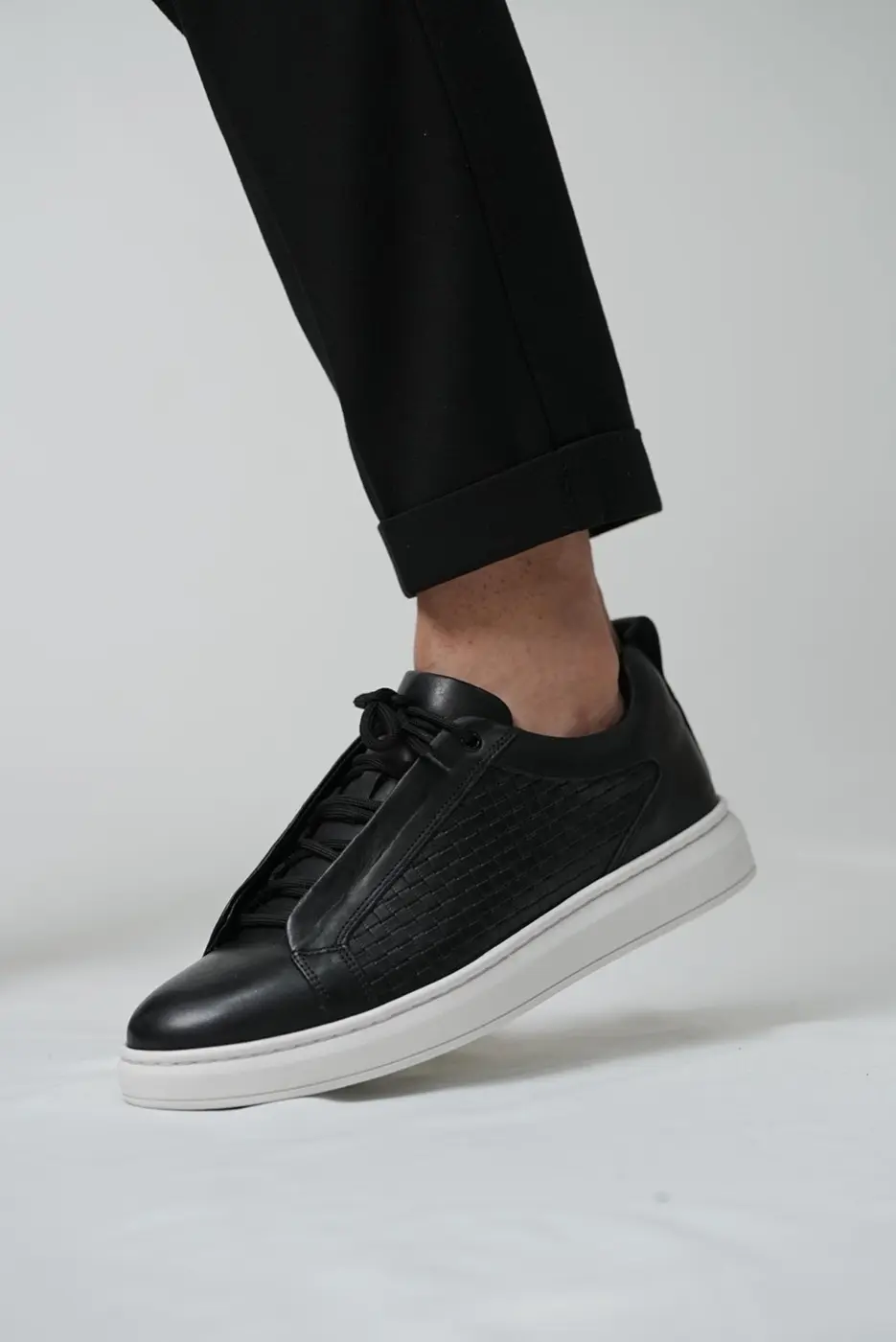 Black Leather Sneakers for Men — photograph 2