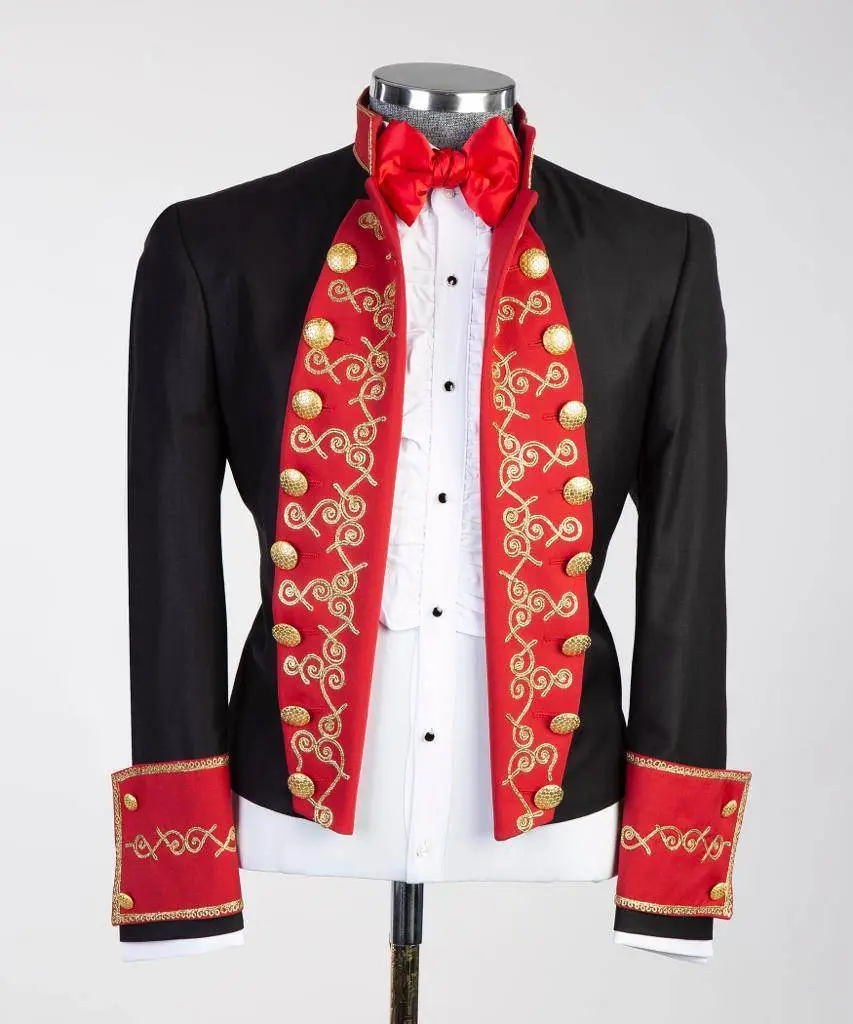 Black Suit, Royal Design, Red Collar — photograph 1