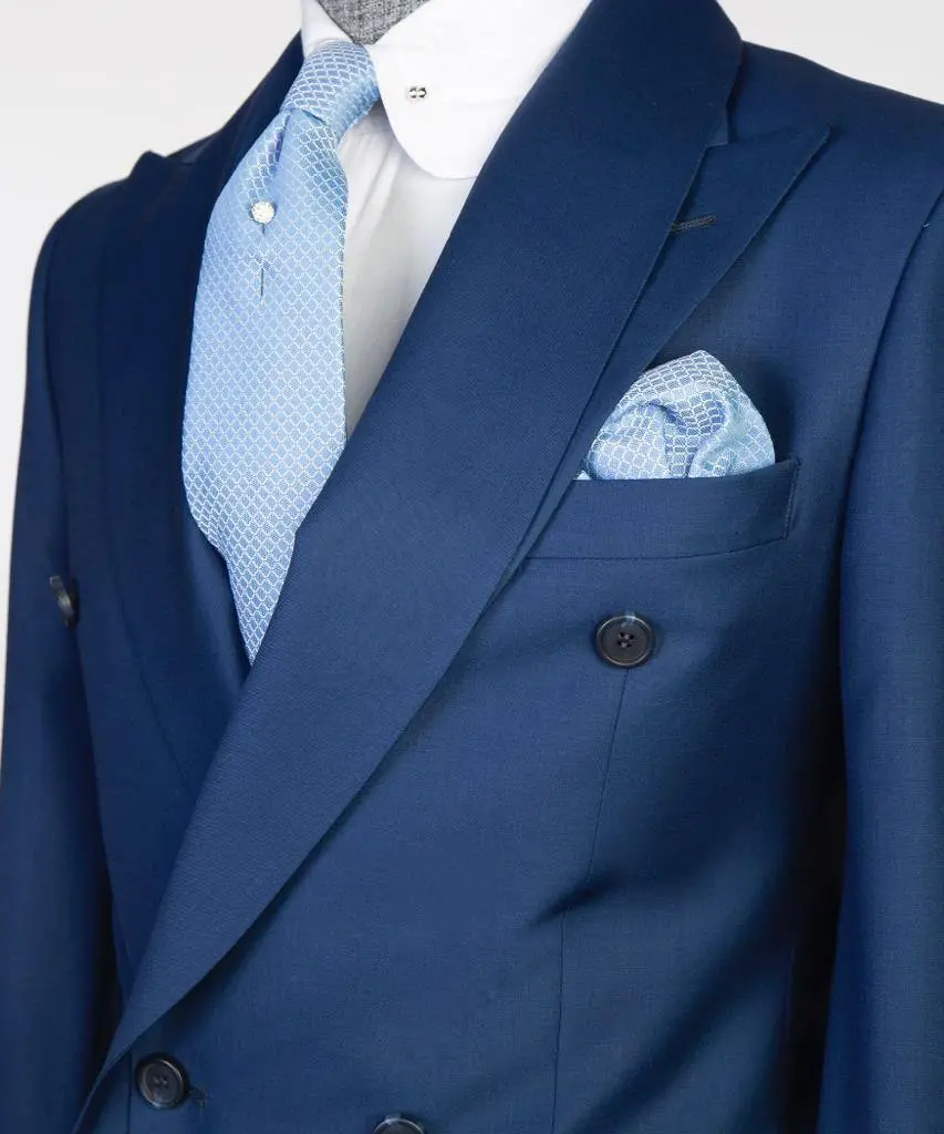 Shawl Design Double Breasted Blue Suit — photograph 2