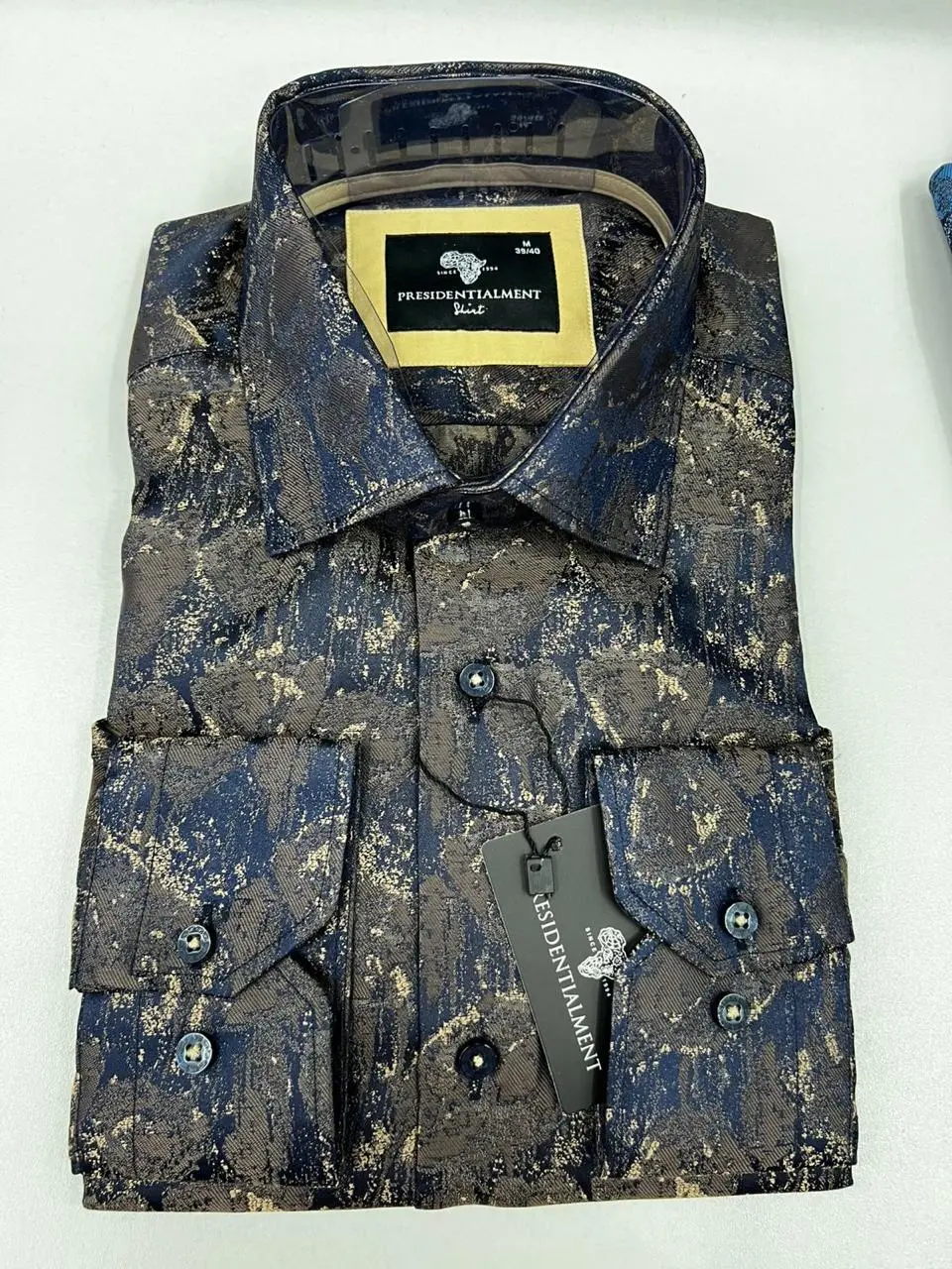 Men’s Patterned Dress Shirt Navy — photograph 2