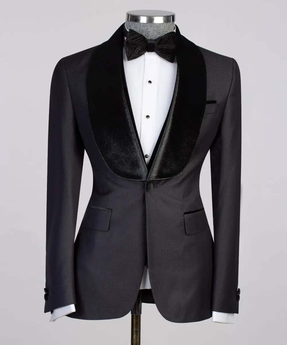 Men's 3 Piece Black Tuxedo Suit, Velvet Collar — photograph 3