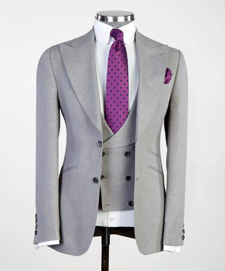 Men's 3 Piece Classic Grey Suit — photograph 1