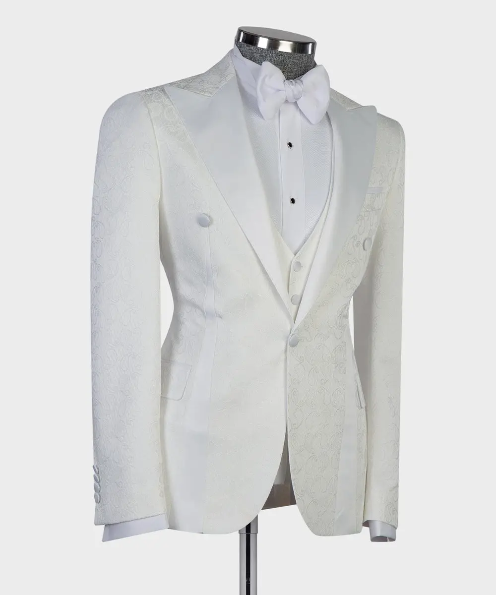 Men's 3 Piece White Tuxedo Suit Peak Lapel — photograph 2