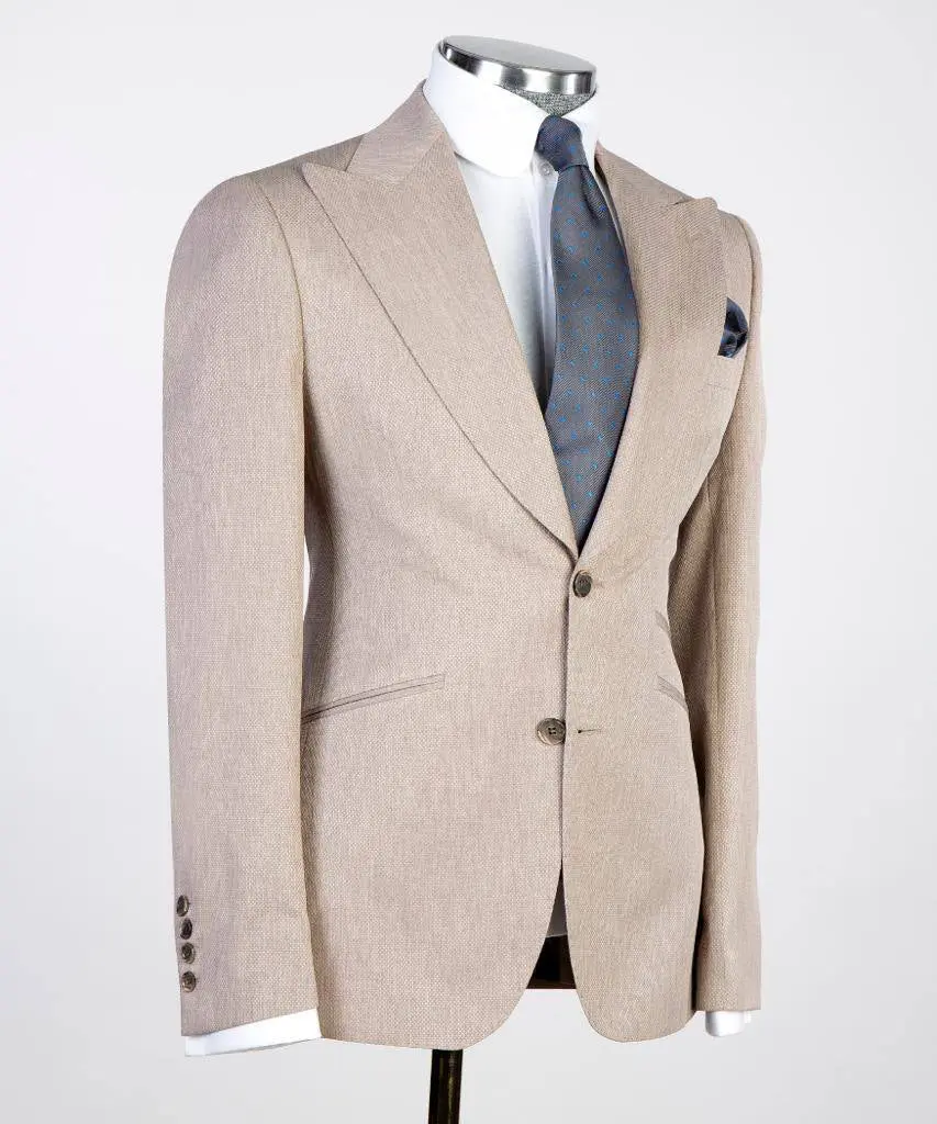 Men's 3 Piece Classic Cream/Beige Suit — photograph 5