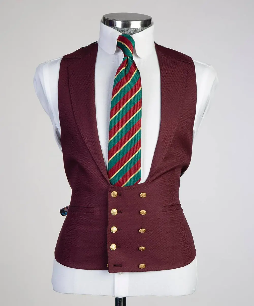 Men's Classic Suit -3 Piece Set -Burgundy — photograph 3