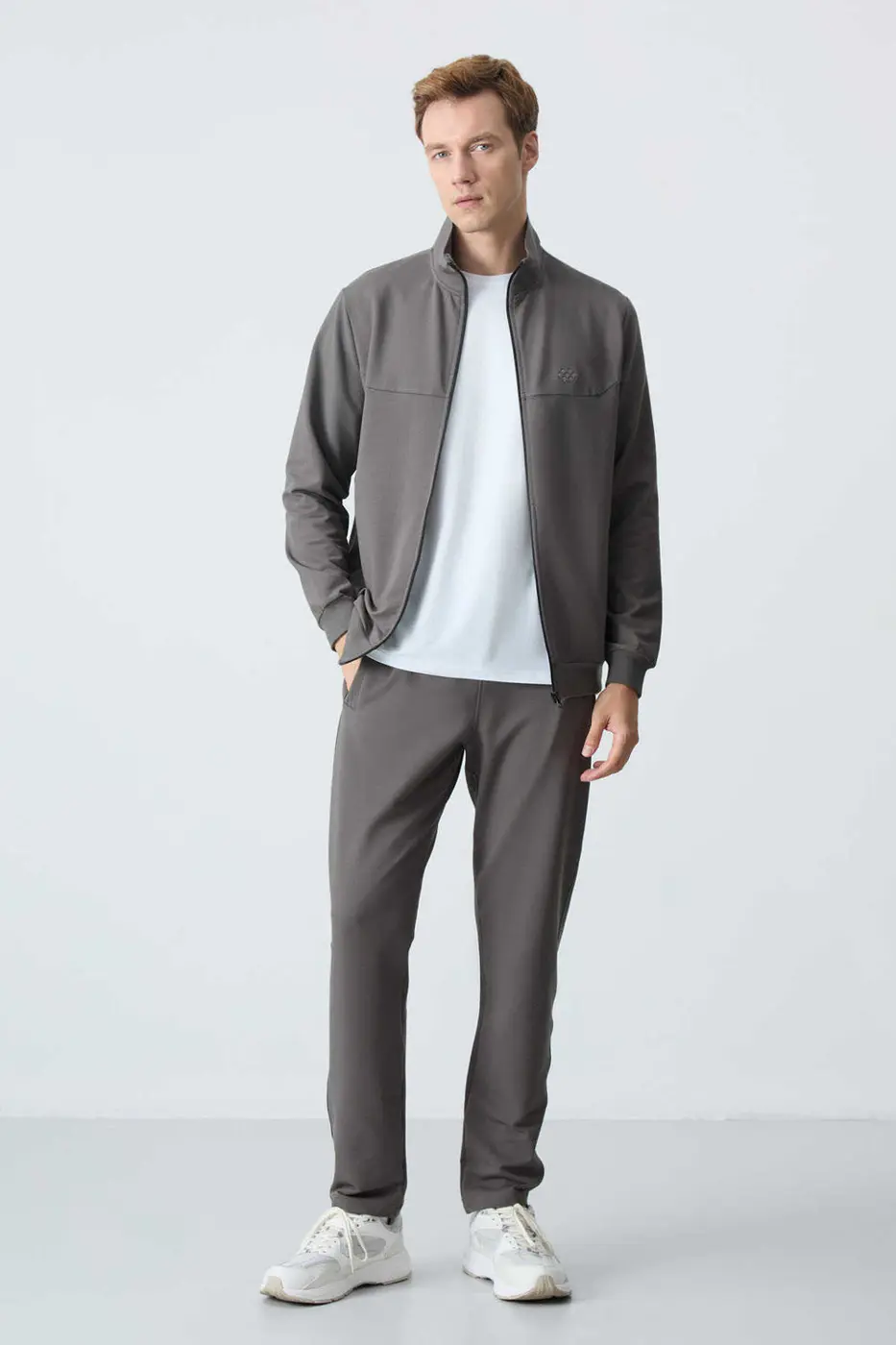 Men's Grey Comfort Fit Tracksuit Set — photograph 3