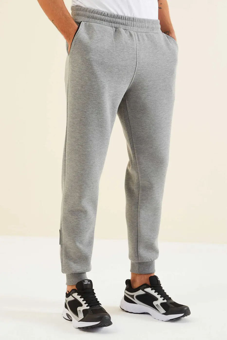 Men's Grey-Black-Colour-Block-Jogger-Tracksuit Set — photograph 5