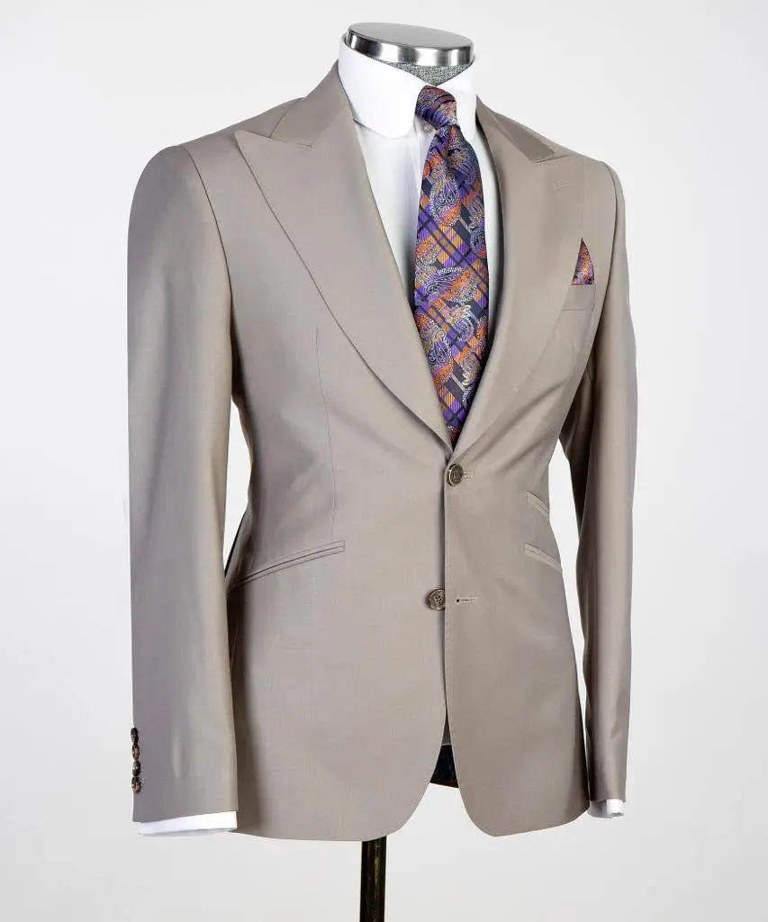 Men's 3 Piece Classic Grey Suit — photograph 5