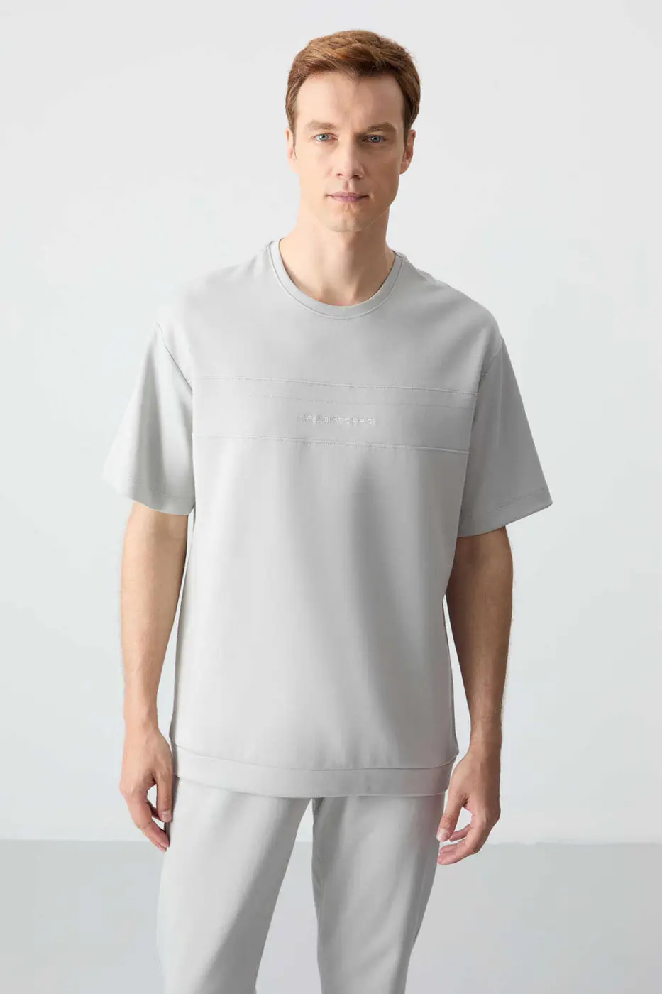 Men's-Grey-Short Sleeve-Tracksuit Set — photograph 2