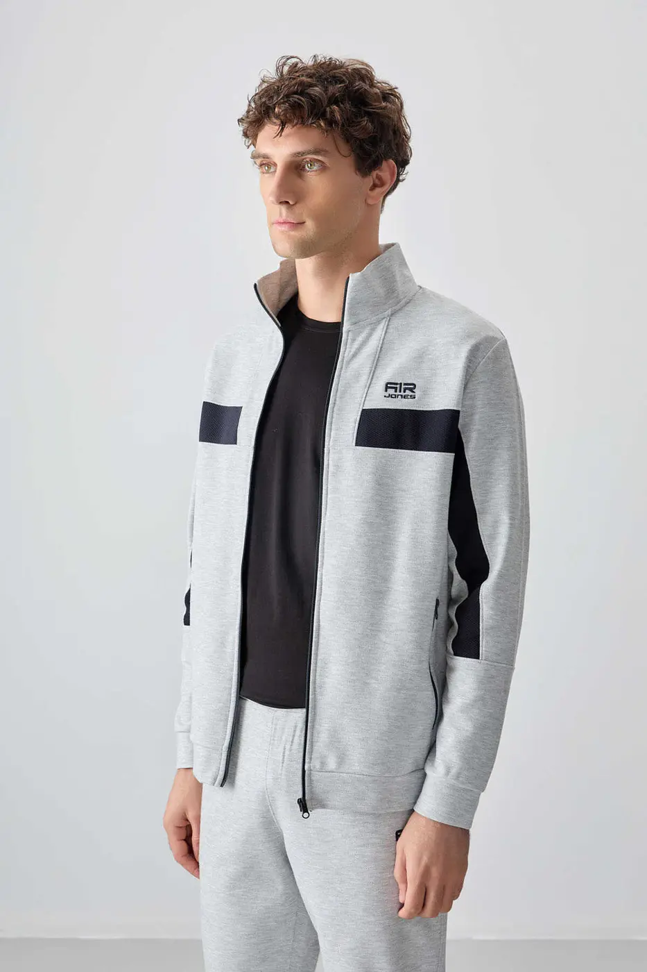 Men's Light Grey Textured Tracksuit Set — photograph 2