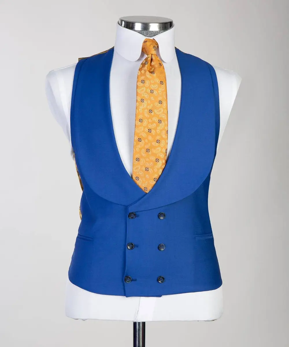 Men's 3 Piece Classic Royal Blue Suit — photograph 3