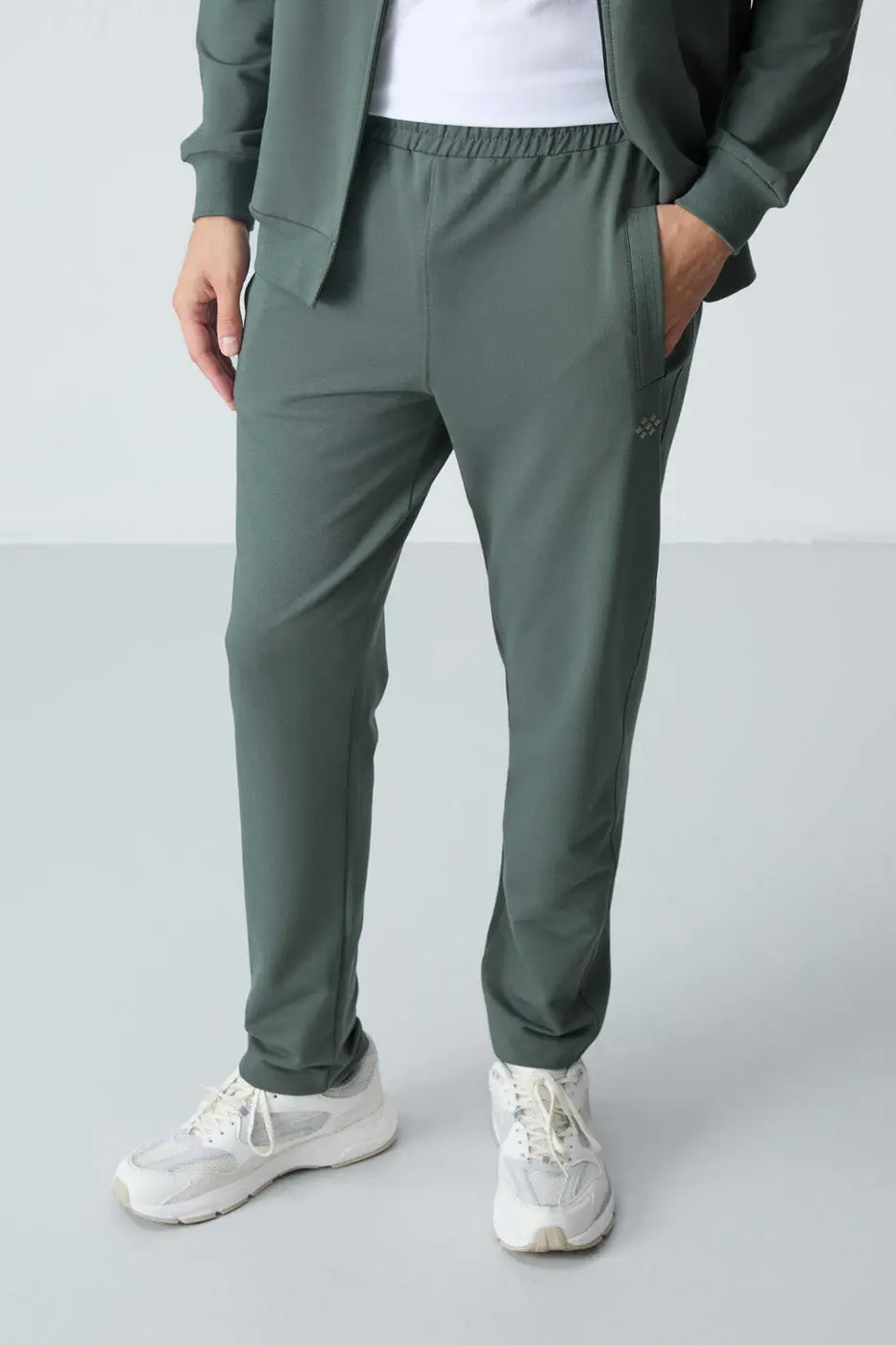 Men's Khaki Green Comfort Fit Tracksuit Set — photograph 5