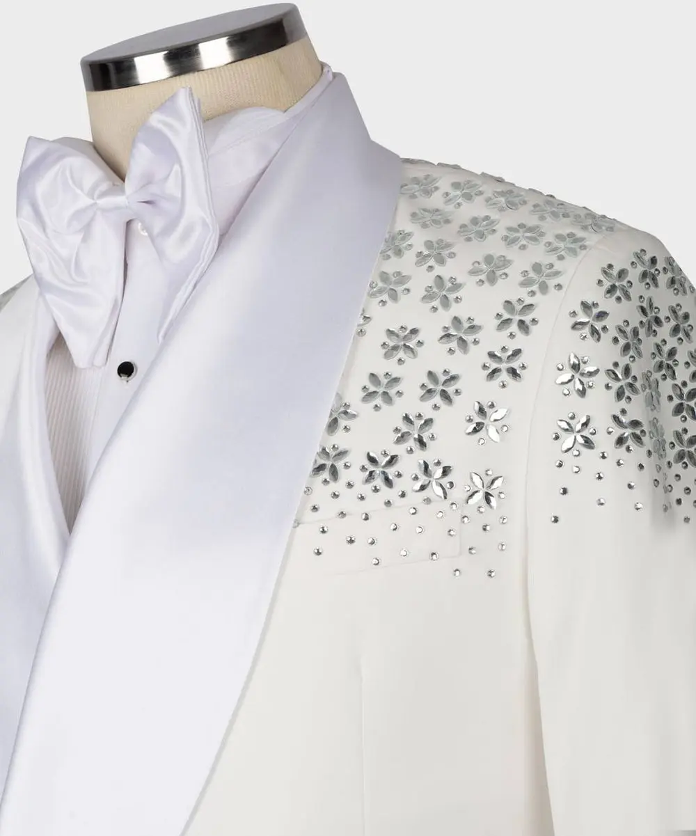 Men's Tuxedo, Cream, Beaded on Shoulder — photograph 2