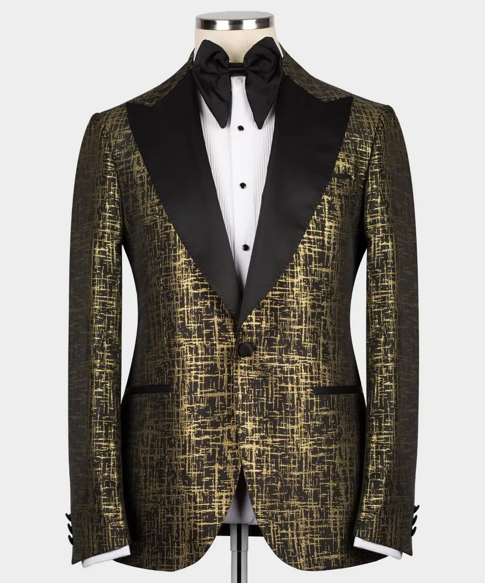 Men's Tuxedo Golden Pattern with Black Collar — photograph 3