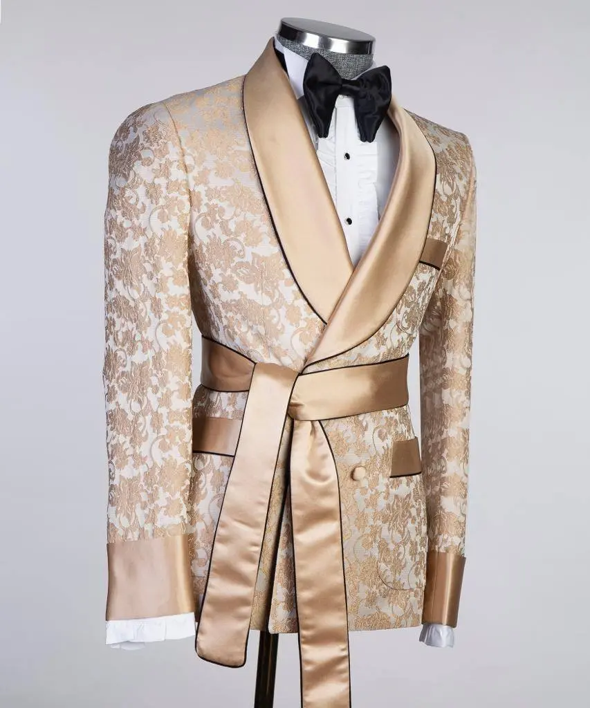 Men's Milky Brown Lace Designed Tuxedo — photograph 3