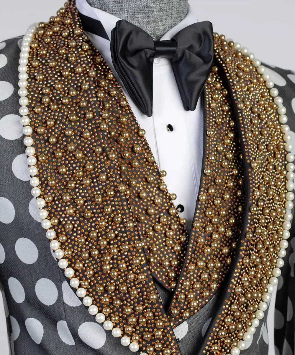 Men's 3 Piece Tuxedo Stone Detailed Collar — photograph 4