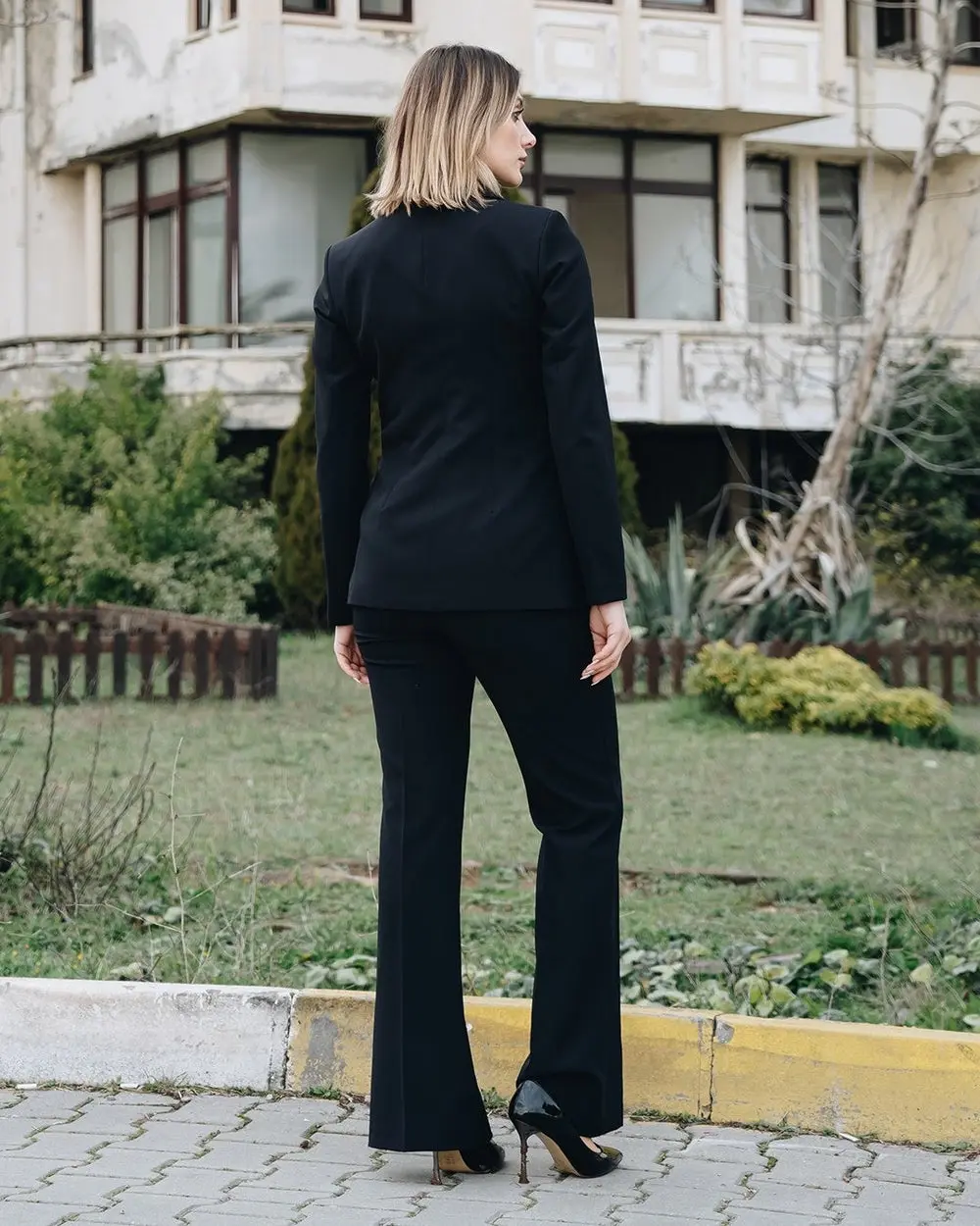 Women's 2 Piece Suit Set- Black — photograph 3