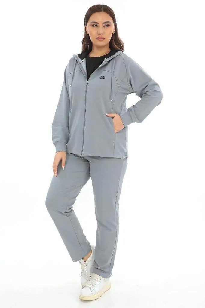 Women's 3-Piece Tracksuit Set — photograph 1